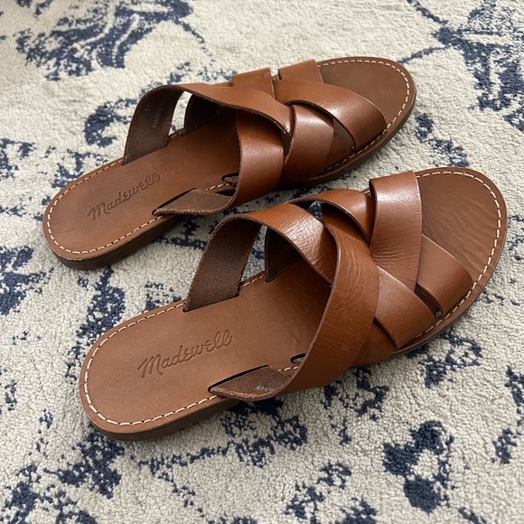 Madewell Boardwalk Woven Slide Sandal in English Saddle - Picture 6 of 10